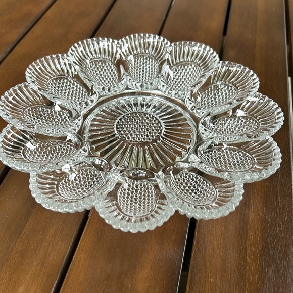 Vintage Indiana Glass Sunflower Devil Egg Platter - Picture 5 of 5